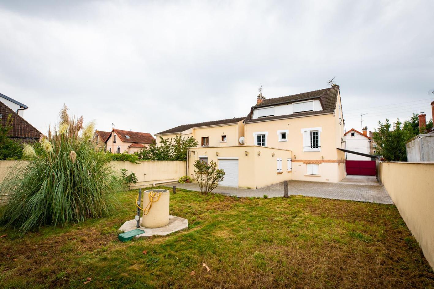 Residence Helios Paris Orly Aeroport Вільнев-Сен-Жорж Екстер'єр фото